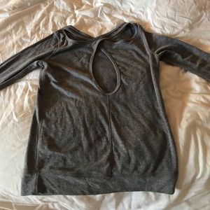 WORKOUT GREY SWEATER!!